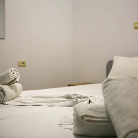 Green-Garden Apartmets Sarandë エクステリア 写真